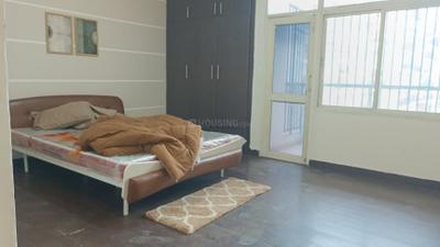 Bedroom Image of 1450 Sq.ft 2.5 BHK Apartment / Flat for sale in Panchsheel Wellington, Crossings Republik Ghaziabad for Rs. 9700000