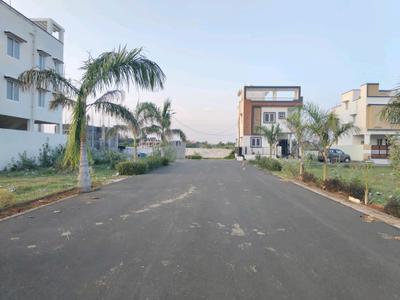 Image of 1935 Sq.ft Residential Plot / Land for sale in Nutech Inscape, Kolapakkam, Chennai for Rs. 10400000