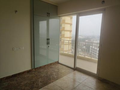 Bedroom Image of 2415 Sq.ft 4 BHK Apartment / Flat for rent in Rise Organic Homes Phase 1, Mahurali Ghaziabad for Rs. 40000