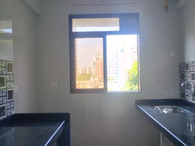 Kitchen Image of 630 Sq.ft 1 BHK Apartment / Flat for rent in Runwal Gardens, Dombivli East Thane for Rs. 10000