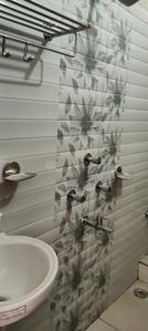 Bathroom Image of 1500 Sq.ft 2 BHK Independent House for rent in Tej Pratap Nagar Patna for Rs. 8000