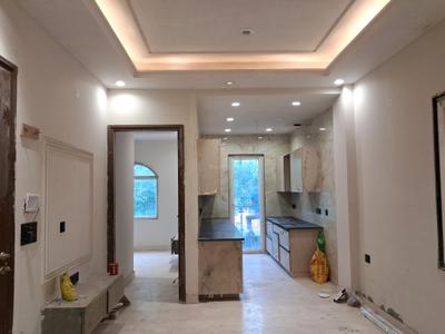 Living Room Image of 900 Sq.ft 3 BHK Builder Floor for sale in Paschim Vihar New Delhi for Rs. 19000000