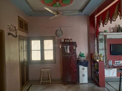 Living Room Image of 2000 Sq.ft 3 BHK Apartment / Flat for sale in Shahibaug Ahmedabad for Rs. 12500000