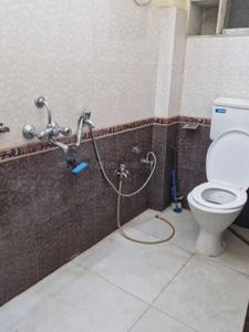 Bathroom Image of 1500 Sq.ft 3 BHK Independent House for rent in Sanpada Navi Mumbai for Rs. 50000