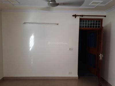 Bedroom Image of 1800 Sq.ft 3 BHK Apartment / Flat for rent in Sector 23 Dwarka New Delhi for Rs. 50000