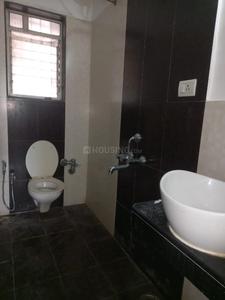 Bathroom Image of 1050 Sq.ft 3 BHK Apartment / Flat for sale in Rustomjee Urbania, Thane West Thane for Rs. 18500000