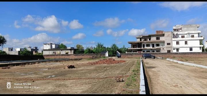 Vineet Khand 6, Gomti Nagar Main Image 1