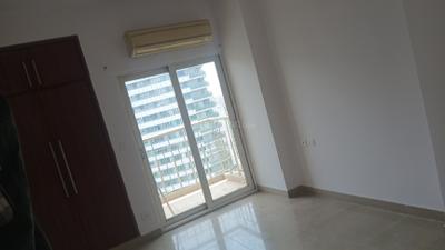 Bedroom Image of 1575 Sq.ft 3 BHK Apartment / Flat for sale in Mahagun Maple, Sector 50 Noida for Rs. 25500000