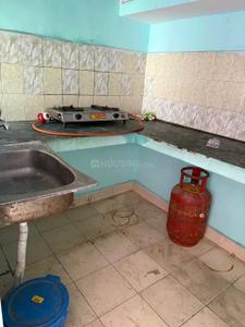 Kitchen Image of 700 Sq.ft 1 BHK Builder Floor for rent in Sector 19 Noida for Rs. 17525