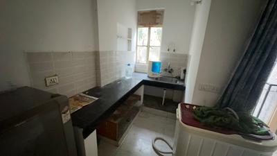 Kitchen Image of 450 Sq.ft 1 BHK Apartment / Flat for sale in Signature Global Solera, Sector 107 Gurgaon for Rs. 3200000