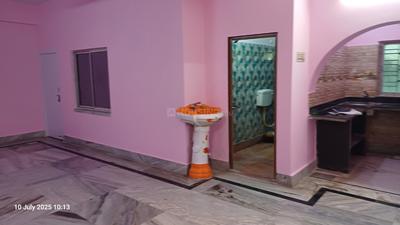 Hall Image of 1250 Sq.ft 3 BHK Apartment / Flat for rent in Keshtopur Kolkata for Rs. 18500
