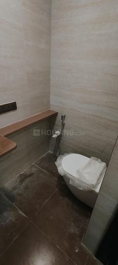 Shurbhi tower oshiwara Andheri Bathroom 1