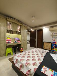 Bedroom Image of 2900 Sq.ft 4 BHK Builder Floor for rent in DLF Independent Floors, DLF Phase 3 Gurgaon for Rs. 150000
