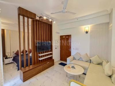 Bedroom Image of 610 Sq.ft 1 RK Apartment / Flat for rent in Purvanchal Royal City Phase 2, Chi V Greater Noida for Rs. 25000
