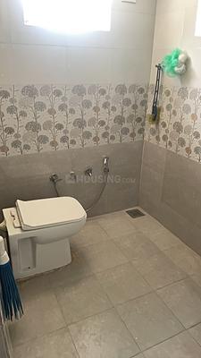 Bathroom Image of 550 Sq.ft 1 BHK Builder Floor for rent in Hansol Ahmedabad for Rs. 14500