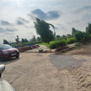 Image of 900 Sq.ft Residential Plot / Land for sale in Neemgaon, Mathura for Rs. 900000