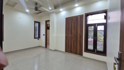 Bedroom Image of 1500 Sq.ft 3 BHK Apartment / Flat for rent in Indirapuram Ghaziabad for Rs. 28000