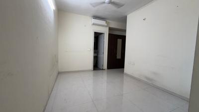 Bedroom Image of 720 Sq.ft 2 BHK Apartment / Flat for rent in Rustomjee Azziano, Thane West Thane for Rs. 44000