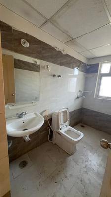 Image of 2050 Sq.ft 3.5 BHK Apartment / Flat for sale in Maxblis Grand Wellington, Sector 75, Noida for Rs. 33000000