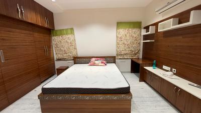 4 BHK Flat