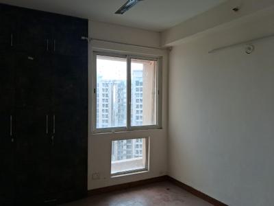Bedroom Image of 948 Sq.ft 2 BHK Apartment / Flat for sale in Jaypee Kosmos, Sector 134 Noida for Rs. 7500000