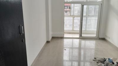 Living Room Image of 1075 Sq.ft 2 BHK Apartment / Flat for sale in Rishabh Cloud 9, Indirapuram Ghaziabad for Rs. 11200000