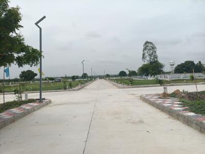 GEM Infiniti Counti Plot View 1