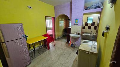 Bedroom Image of 850 Sq.ft 2 BHK Apartment / Flat for rent in Airport Gate no. 1 Kolkata for Rs. 17000