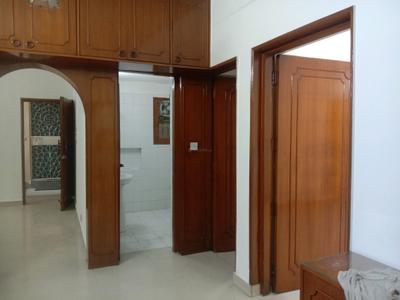 Dining Area Image of 2000 Sq.ft 3 BHK Apartment / Flat for rent in DDA Flats Vasant Kunj, Vasant Kunj New Delhi for Rs. 80000