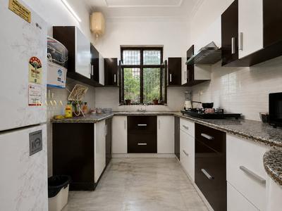 Kitchen Image of 3800 Sq.ft 4 BHK Independent House for sale in Sahastradhara Road Dehradun for Rs. 26500000