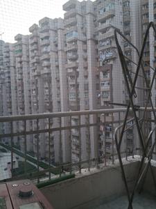 Bedroom Two Image of 1082 Sq.ft 2 BHK Apartment / Flat for rent in Supertech Cape Town, Sector 74 Noida for Rs. 37000