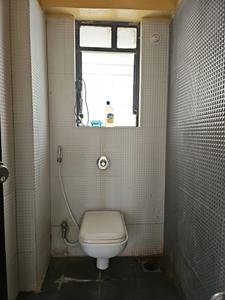 Common Bathroom Image of 700 Sq.ft 2 BHK Apartment / Flat for sale in Majestique Oasis, Wagholi Pune for Rs. 4400000