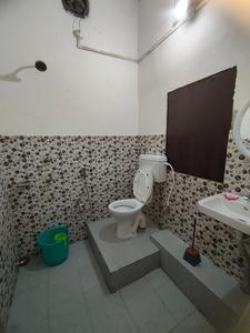 Bathroom Image of SAANVI girls and working women pg  in Beltola, Guwahati
