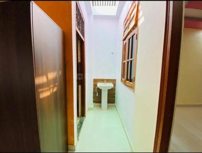 Balcony Image of 1100 Sq.ft 2 BHK Independent House for rent in Yash Park City, Mohammadpur Chauki Lucknow for Rs. 18000