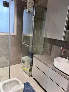 Bathroom Image of 1700 Sq.ft 3 BHK Apartment / Flat for sale in Vraj Tiara, Worli Mumbai for Rs. 150000000