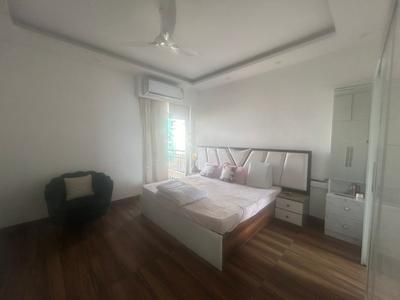 Bedroom Image of 2360 Sq.ft 3 BHK Apartment / Flat for sale in Central Park 2 Bellevue, Sector 48 Gurgaon for Rs. 40000000