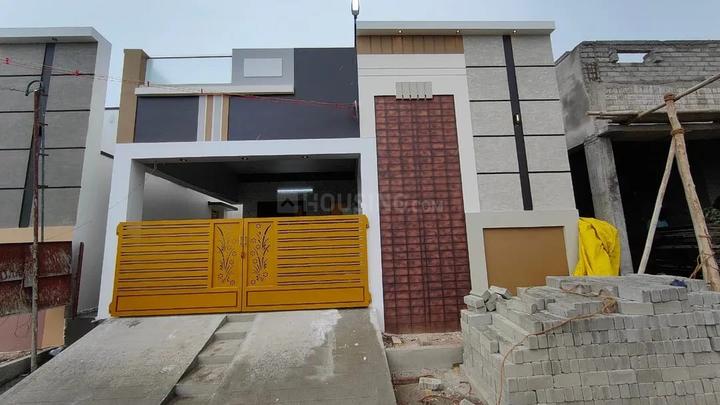 Selvi green square Main Image 1