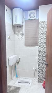 Bathroom Image of Shamsi PG (for Girls) in Jamia Nagar, New Delhi