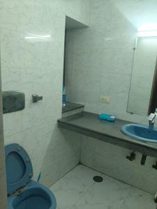 Image of 1300 Sq.ft 2.5 BHK Apartment / Flat for sale in DDA Flats Vasant Kunj, Vasant Kunj, New Delhi for Rs. 36000000