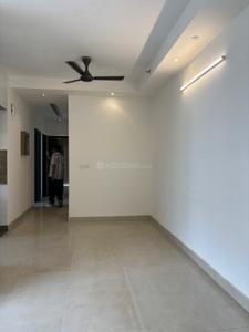 Hall Image of 1850 Sq.ft 3 BHK Apartment / Flat for sale in Mahagun Moderne, Sector 78 Noida for Rs. 27800000
