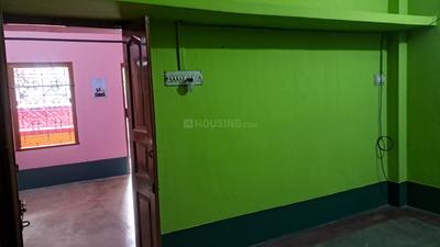 Bedroom Image of 1000 Sq.ft 2 BHK Independent House for rent in Madhyamgram Kolkata for Rs. 5500
