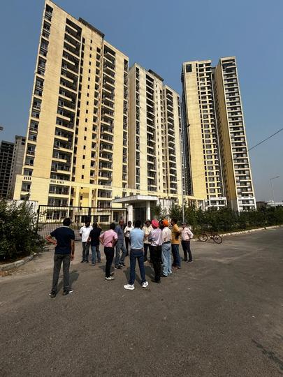 Jaypee Kensington Boulevard Main Image 1
