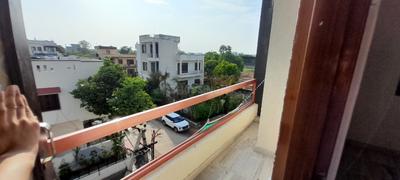 Balcony Image of 1000 Sq.ft 2 BHK Builder Floor for rent in Budhsinghpura Jaipur for Rs. 18000