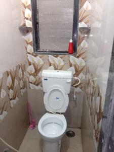 Bathroom Image of 1100 Sq.ft 2 BHK Apartment / Flat for rent in Bramha Memories Co-Op. Housing Society Ltd., Ashok Nagar Pune for Rs. 50000