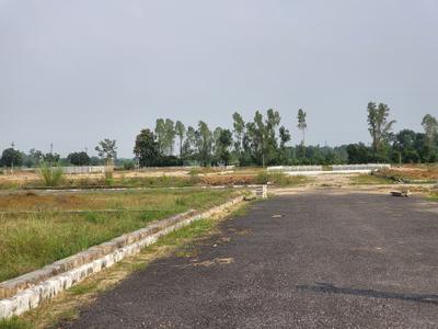 Image of 1000 Sq.ft Residential Plot / Land for sale in Sultanpur Road, Lucknow for Rs. 2450000