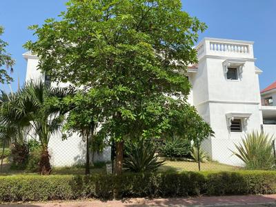 Image of 15580 Sq.ft 4 BHK Independent House for sale in Shree Balaji Kutir, Adalaj, Gandhinagar for Rs. 130000000