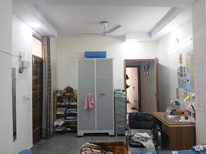 West Patel Nagar, Patel Nagar Bedroom 1