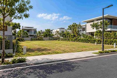 Image of 342 Sq.ft Residential Plot / Land for sale in Sector 45, Gurgaon for Rs. 111150000