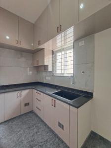 Kitchen Image of 600 Sq.ft 1 BHK Builder Floor for rent in HSR Layout Bengaluru for Rs. 32000