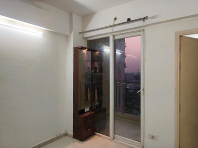 Bedroom Image of 1000 Sq.ft 2 BHK Apartment / Flat for sale in Signature Global The Millennia, Sector 37C Gurgaon for Rs. 7100000
